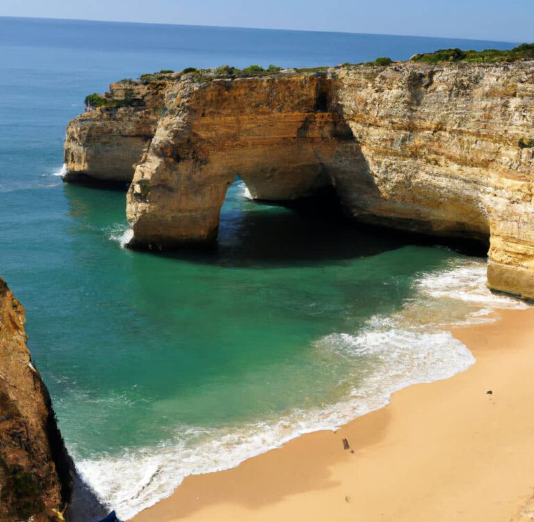 Assicurazione viaggio Portogallo: la guida alla sicurezza Viaggiare in Portogallo richiede la giusta assicurazione viaggio. Scopri come scegliere la polizza più adatta alle tue esigenze con la nostra guida completa. La nostra guida ti aiuterà a scegliere la polizza più adatta alle tue esigenze, per goderti al meglio la tua vacanza in questo splendido paese. Scopri come viaggiare in Portogallo in tutta sicurezza con la giusta assicurazione viaggio.
